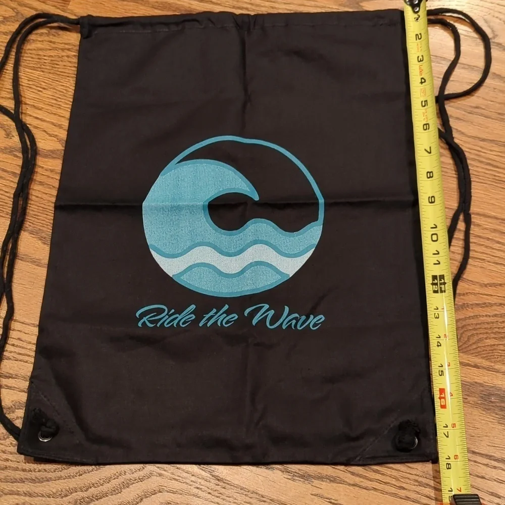 NWOT Day Bag Drawstring Backpack Ride The Wave One Size Fits All Unisex